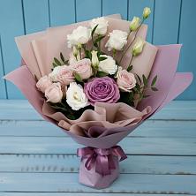 Букет цветов из:  Розы и Лизиантусы в Донской Балке