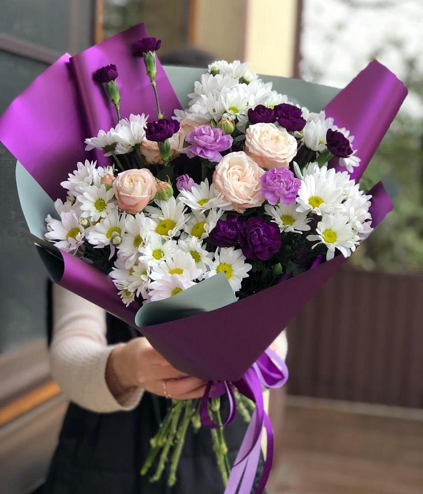 Букет цветов из: Хризантемы, Гвоздики и Розы в Донской Балке