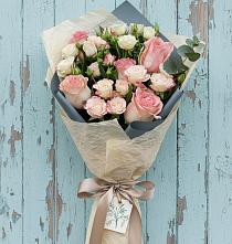 Букет цветов из:  Розы в Донской Балке