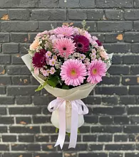 Букет цветов из:  Герберы и Хризантемы в Донской Балке