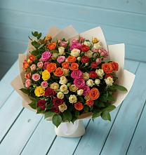Букет Микс из разноцветных кустовых роз в Донской Балке