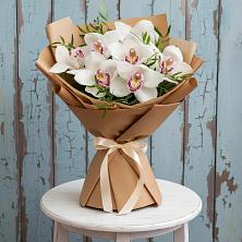 Букет цветов из:  Орхидеи и Розы в Донской Балке